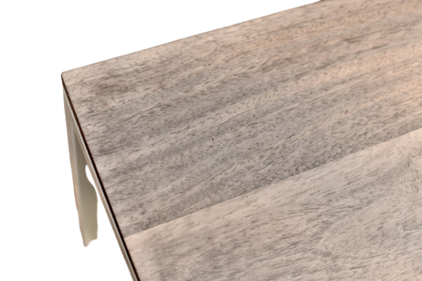 mooi vergrijsd padouk padoek tafelblad gemaakt door Belgian Wood Design